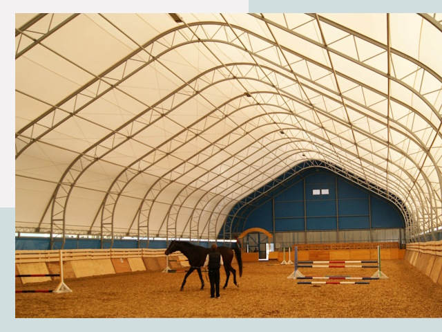 Строительство конных манежей в Комсомольске-на-Амуре