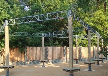 Терраса из металлоконструкций под ключ, проектирование, изготовление и монтаж от СтальСтрой-Кмс